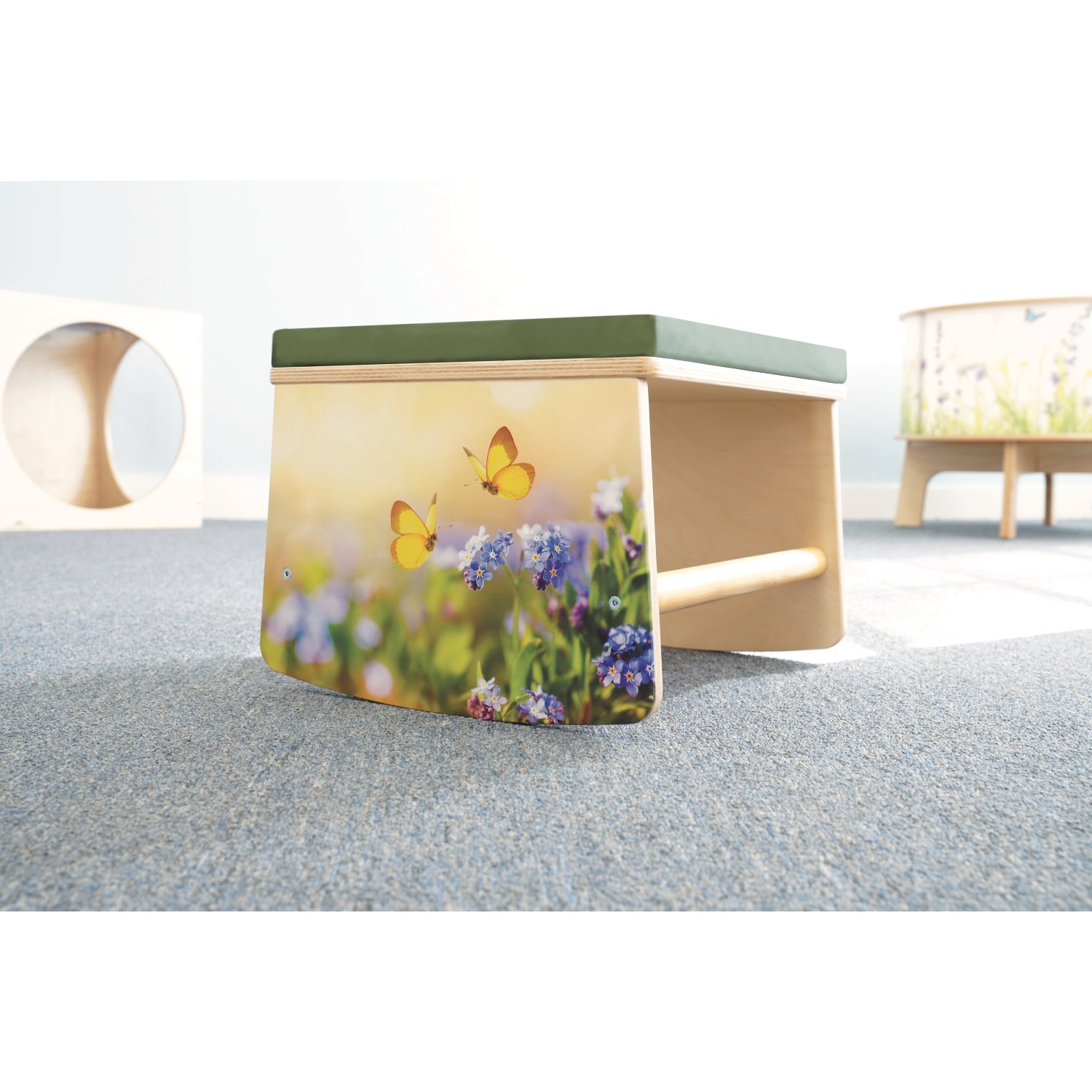 Whitney Brothers Nature View Pod Rocker 12H