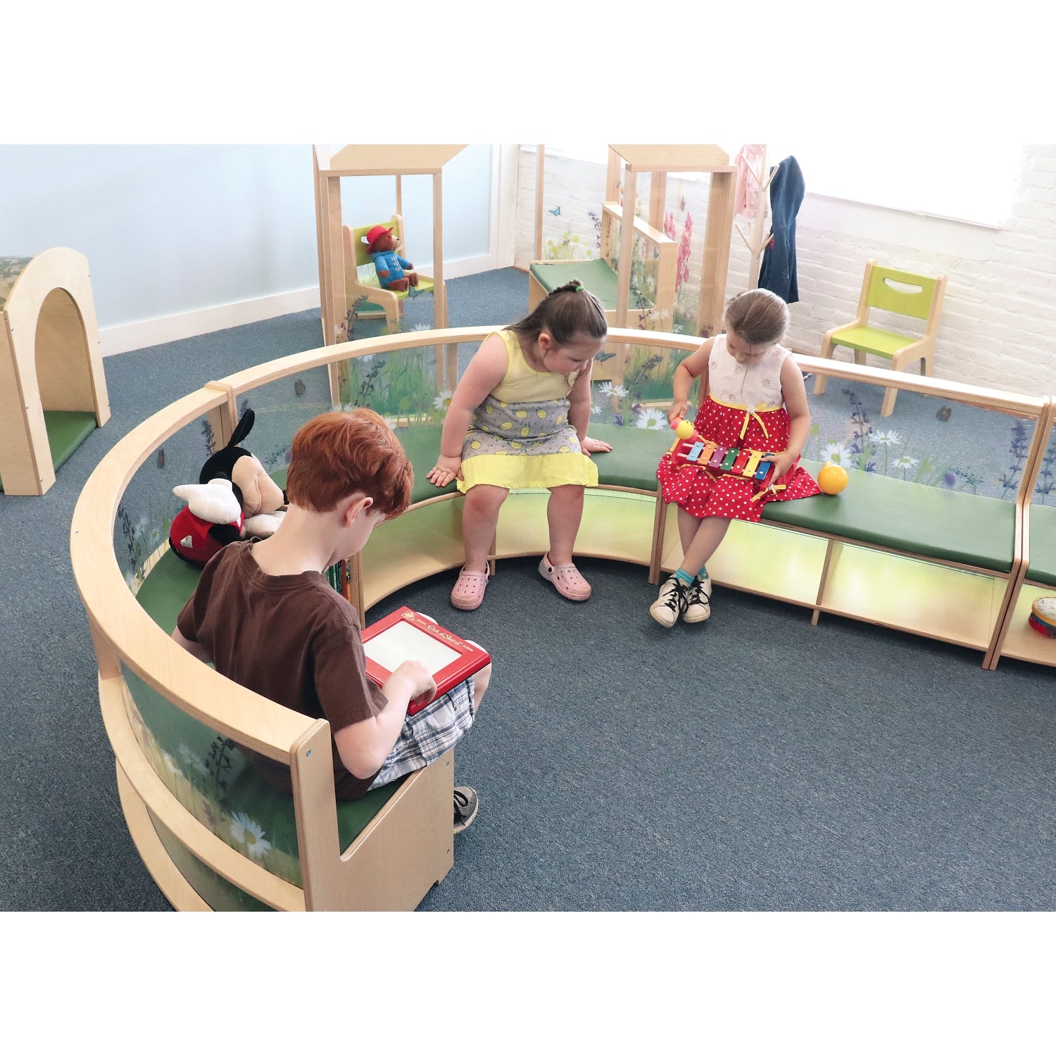 Whitney Brothers Nature View Straight Sofa