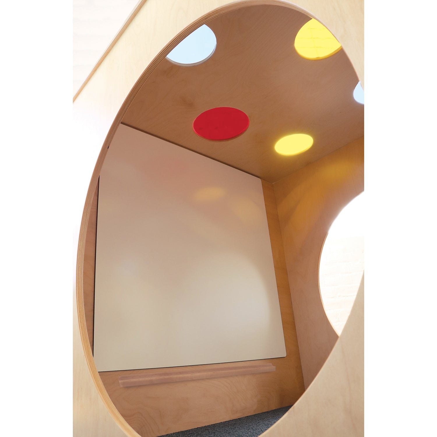 Whitney Brothers  Plus Porthole Play House Cube