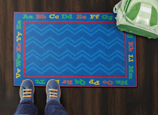 FLAGSHIP BLUE CHEVRON MAT 3'x2'